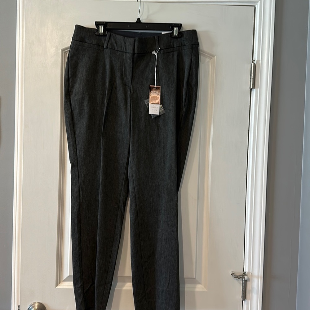 Skinny ankle pants. Never worn